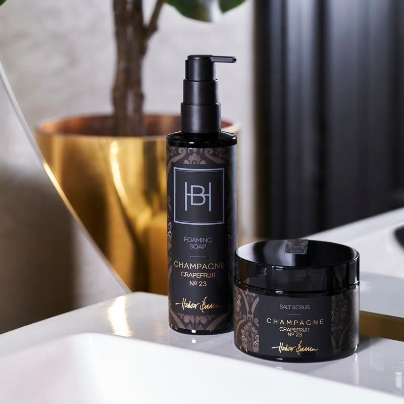 Lyxig skumtvål, Halvor Bakke